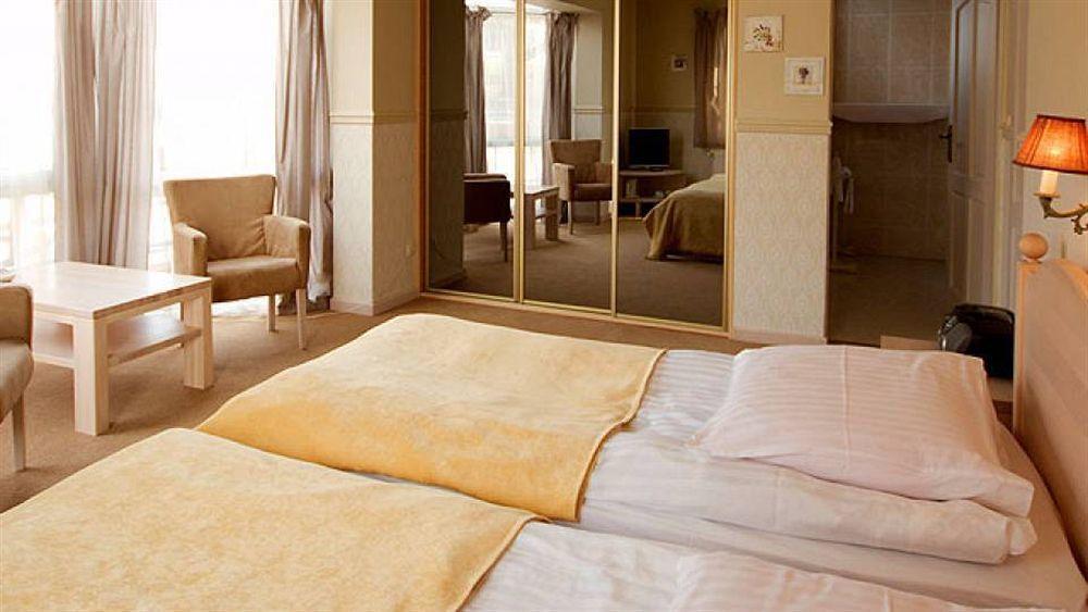Afrodyta Spa & Wellness Resort Ośno Lubuskie Kültér fotó