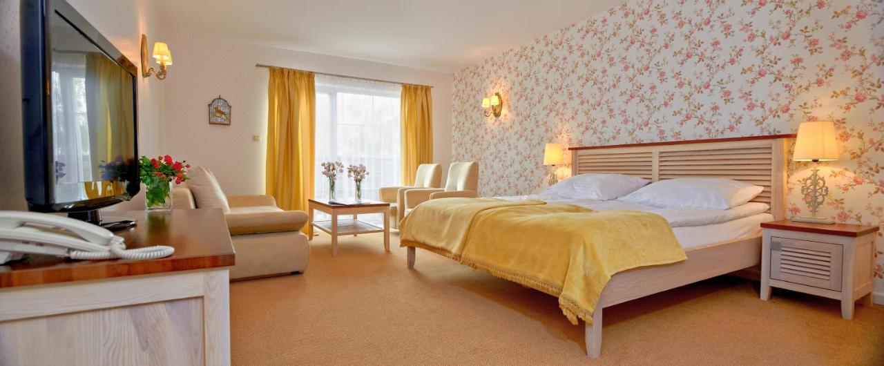 Afrodyta Spa & Wellness Resort Ośno Lubuskie Kültér fotó